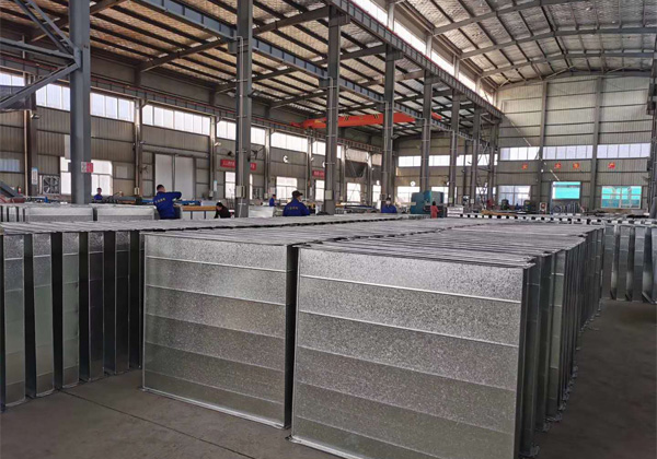 1727321768243866.jpg 十堰風(fēng)管廠家介紹鍍鋅風(fēng)管在加工時要注意的問題